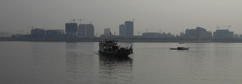 Photo : View of the Phnom Penh CBD from the Mekong River.